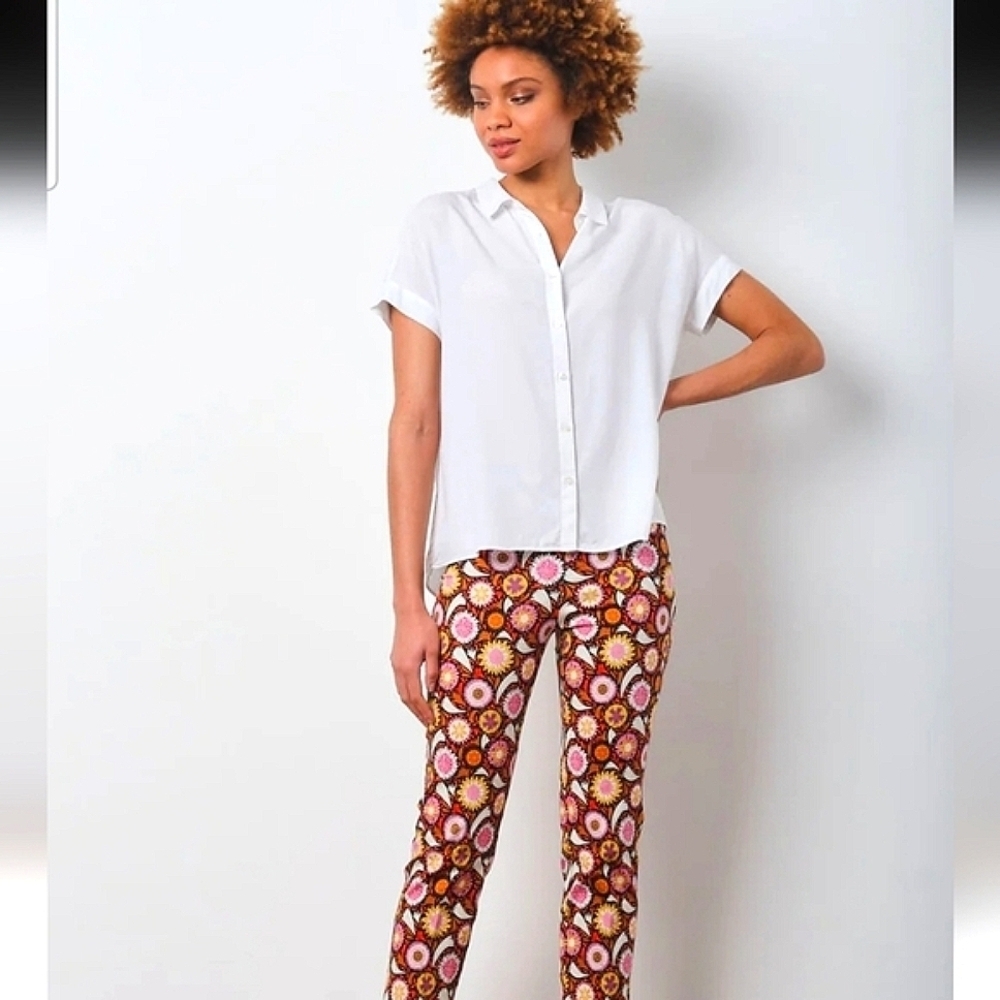 AVENUE MONTAIGNE Brigitte Pinwheel Floral Pull On Skinny Ankle Pants. Size 6 NWT
